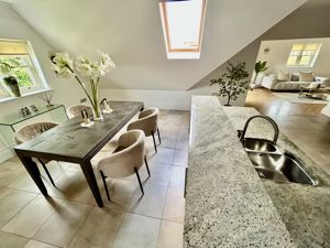 Photo 40- click for photo gallery